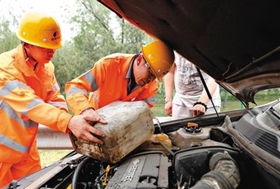 若尔盖剑阁道路救援